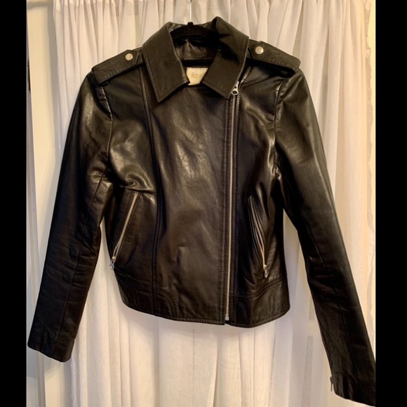 Argentinian Black Leather Moto Jacket - Picture 4 of 8